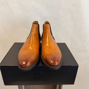 Magnanni Ta/Cognac Leather Chelsea Boots
